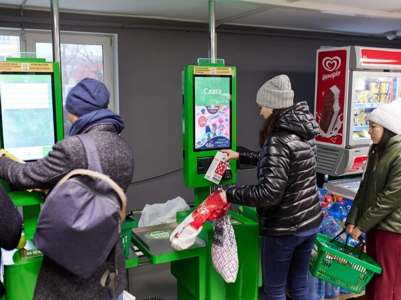 Касса самообслуживания TOUCHPLAT в Слата