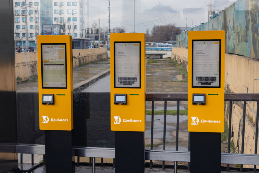 Уличные терминалы TOUCHPLAT® | Билетные терминалы TOUCHPLAT® на автовокзале Ростов-на-Дону