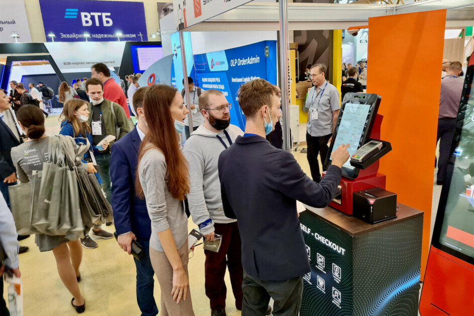 Касса самообслуживания и терминалы TOUCHPLAT на ECOM Expo