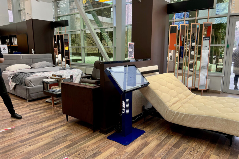 Сенсорные киоски для магазинов мебели T.Sleep